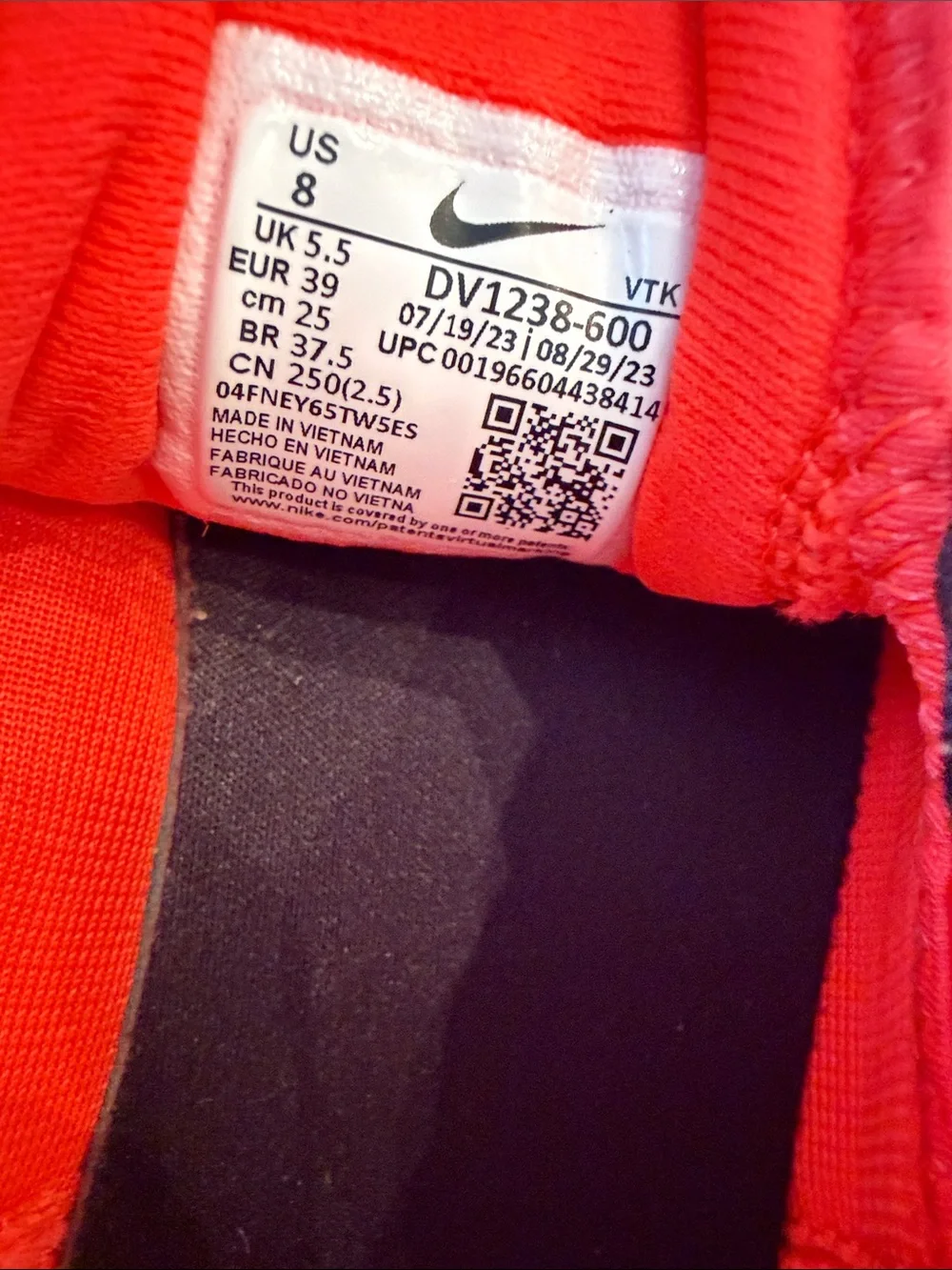Nike Women's Running Shoes in Bright Pink and Purple Knit size 8